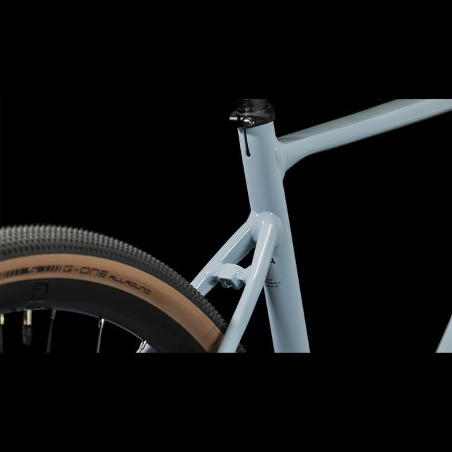 CUBE Nuroad Gravel-pyörä